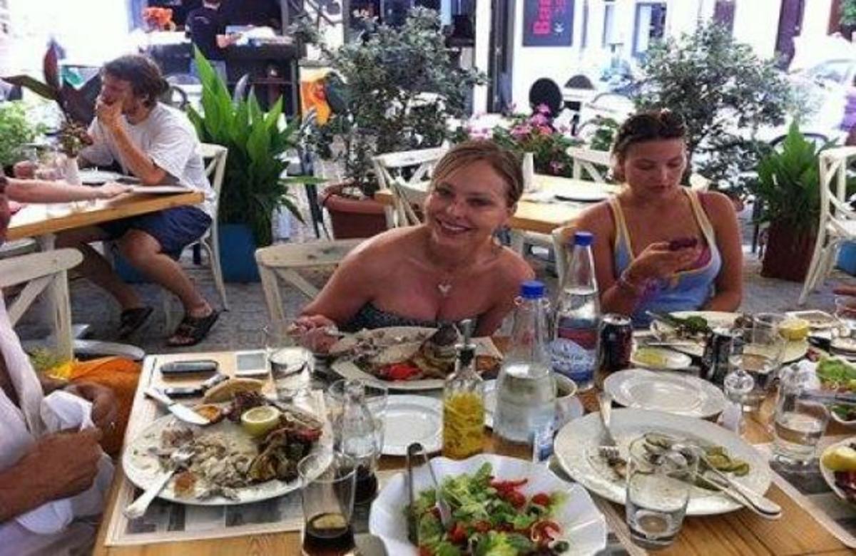 Η Ορνέλα Μούτι στην Κρήτη!