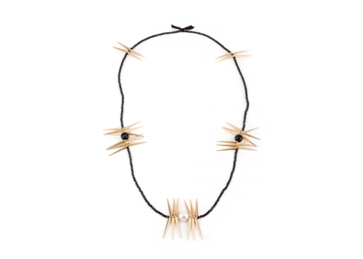 Κολιέ με καρφιά: Κάντο δικό σου μόνο με 12 €!