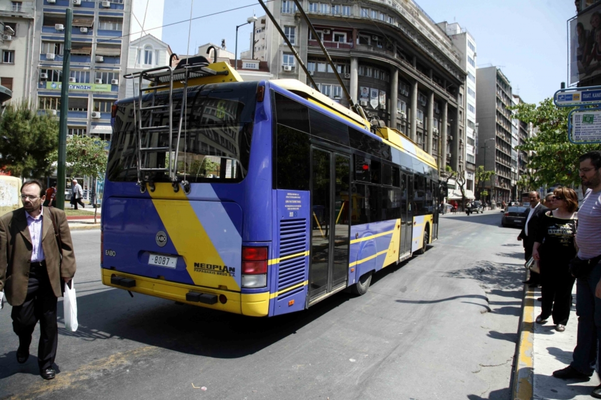 Τι θα γίνει στις αστικές συγκοινωνίες – Στις 1.500 οι μετατάξεις