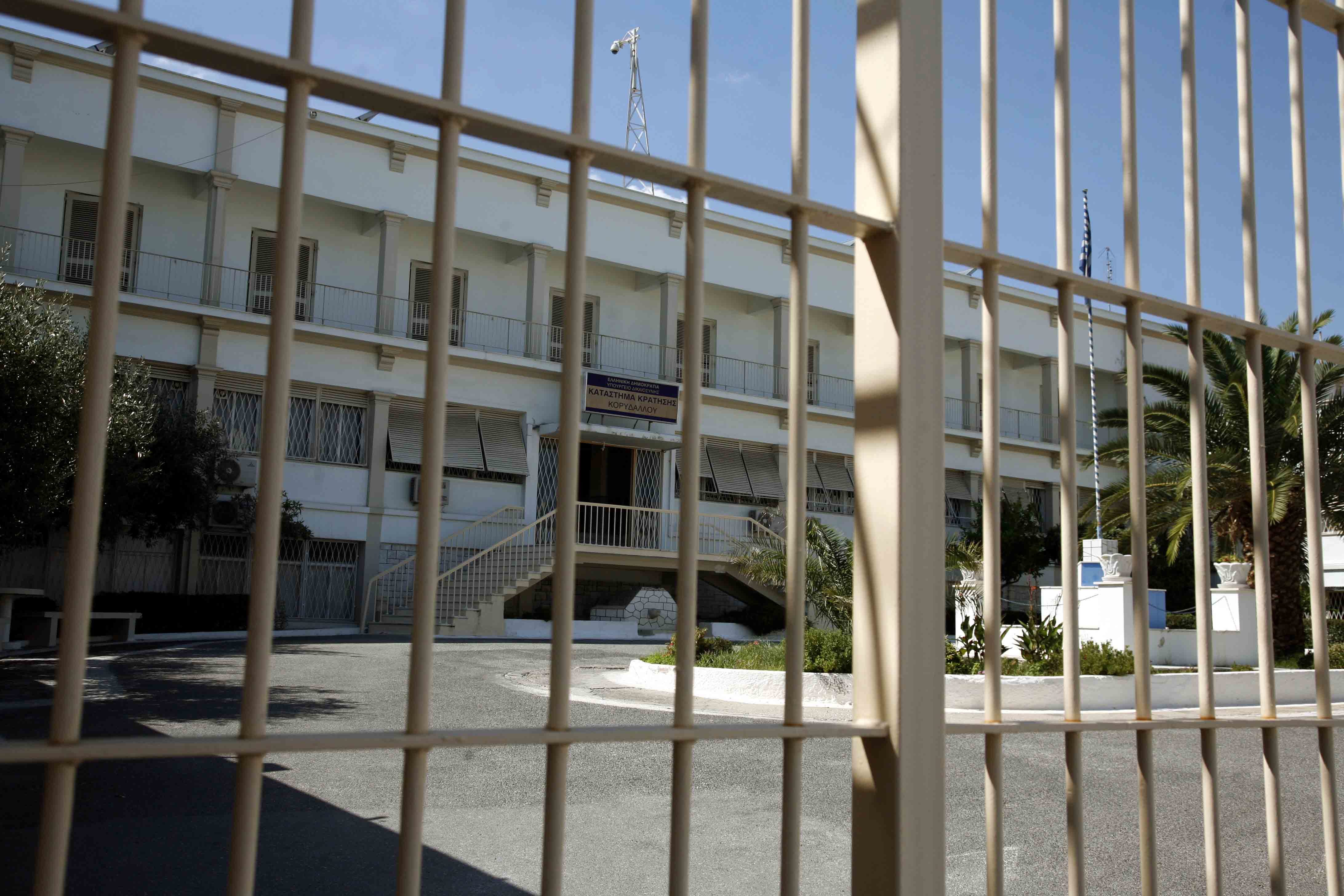Θεσσαλονίκη: Σε δίκη 19 άτομα για τα επεισόδια μέσα στις φυλακές