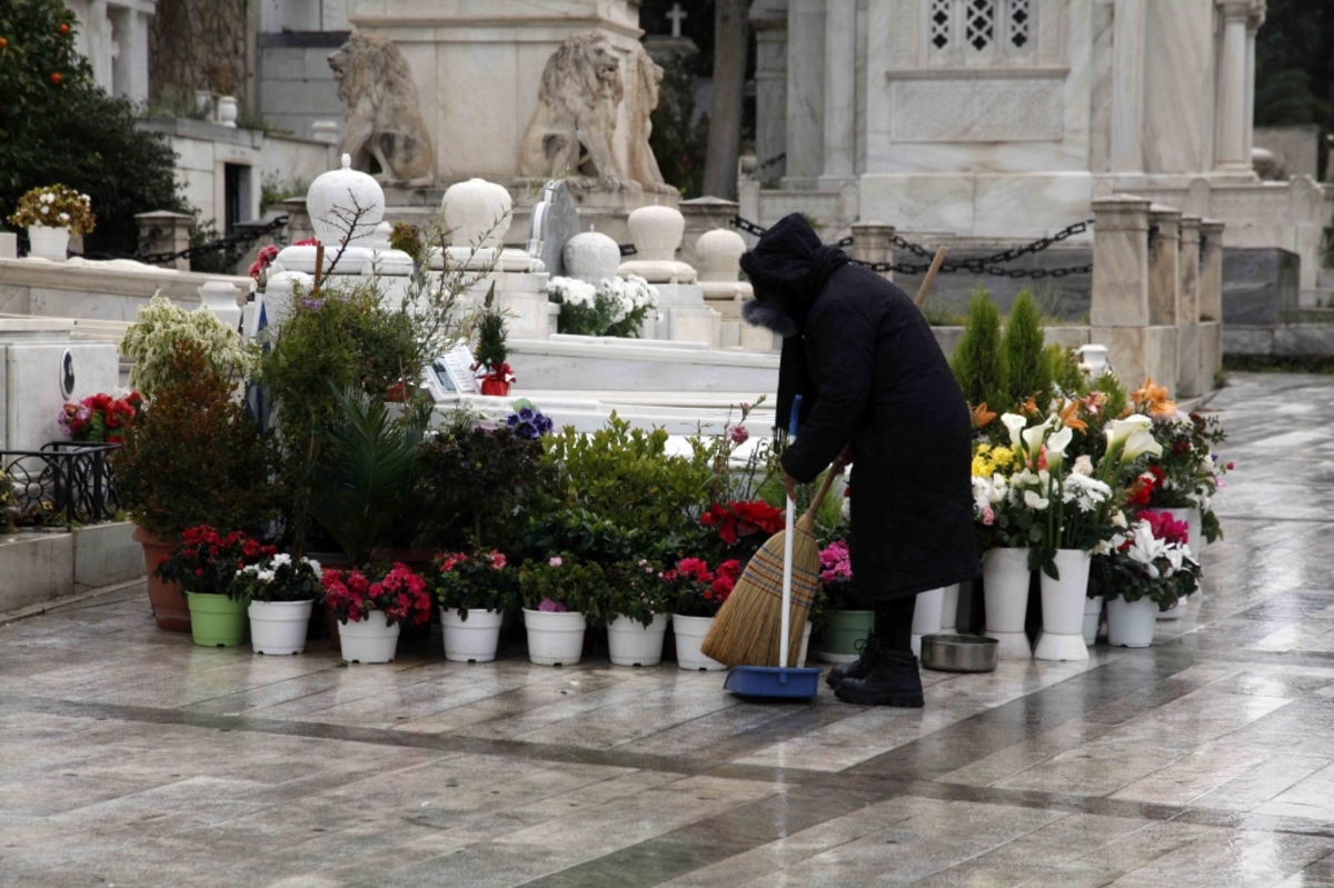 Δεν τον κήδευσαν στη Λαμία γιατί ήταν Καθολικός!