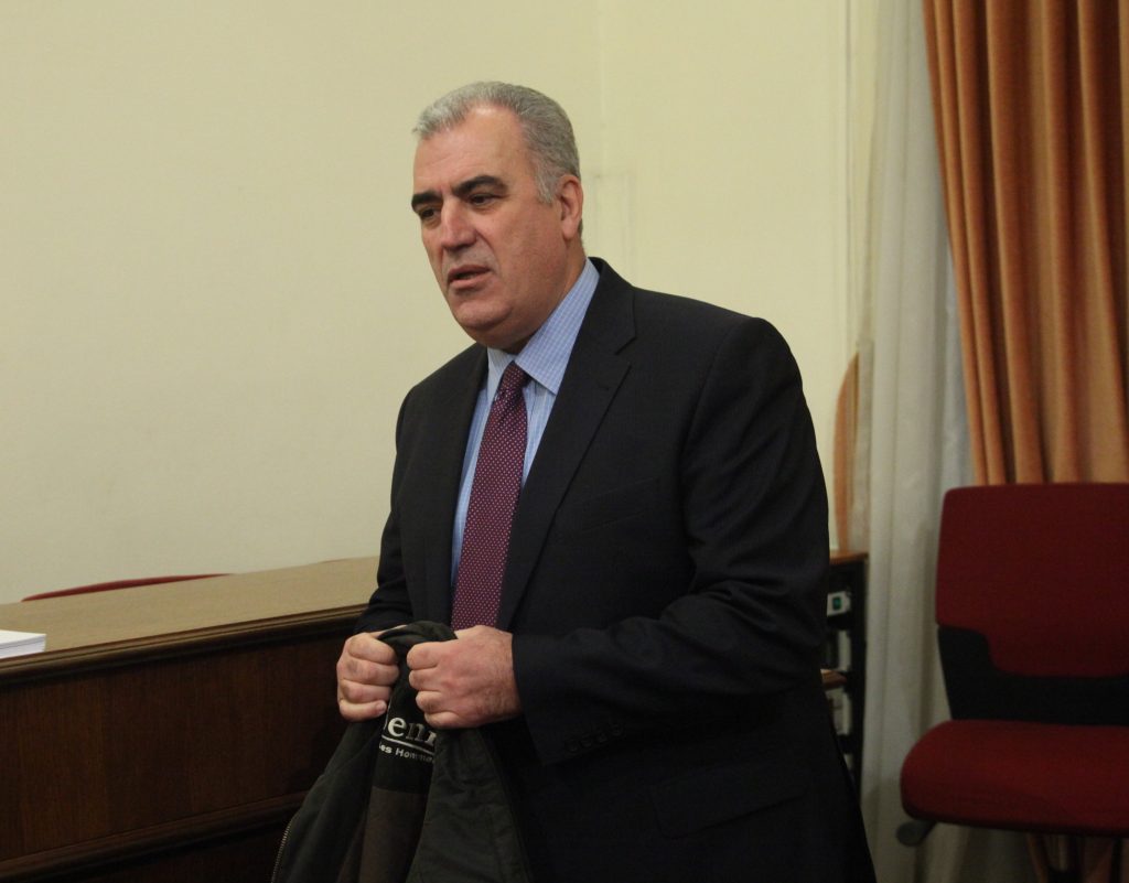 Προσωρινή διαρχία στο ΠΑΣΟΚ προτείνει ο Δημ. Ρέππας