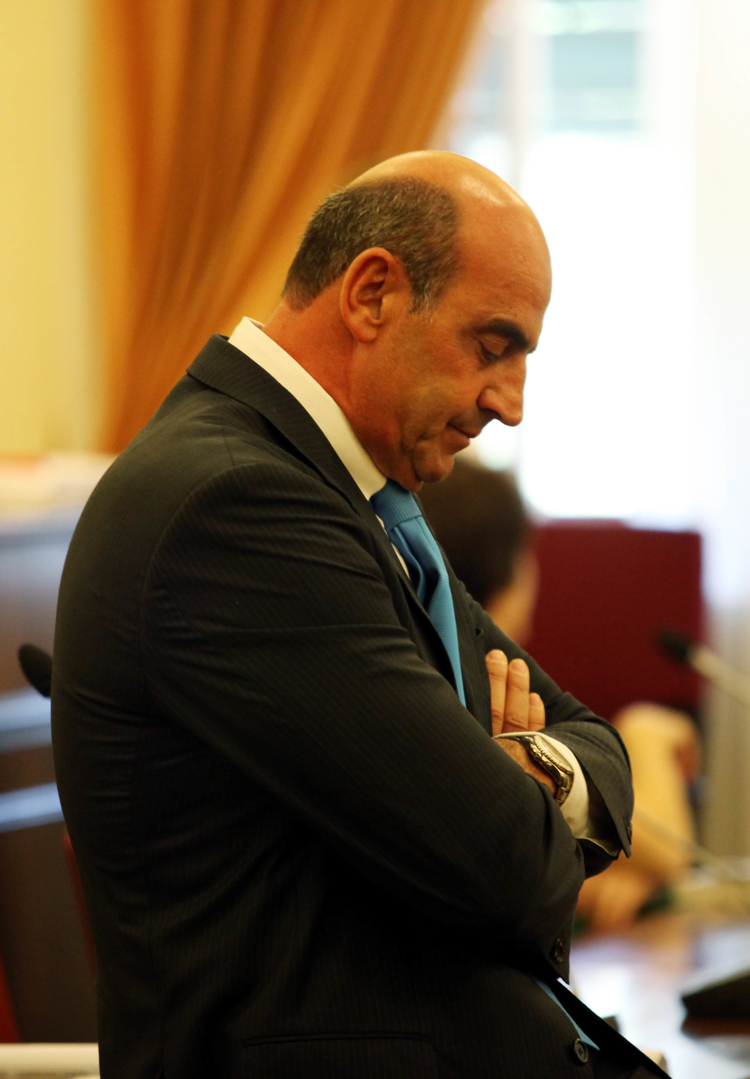 Βουλγαράκης: “Ήθελα να ξερα ποιός μ@@@@@ς τα σκέφτεται αυτά;