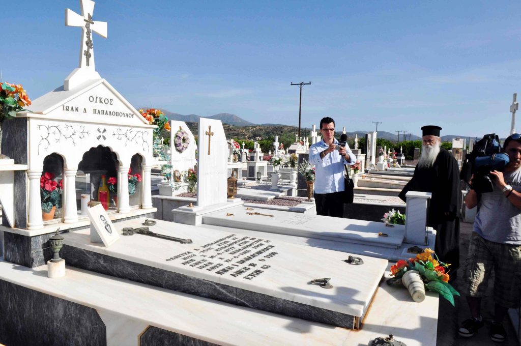 Σέρρες: Έκλεψαν τα καντήλια από το νεκροταφείο Καλόκαστρου