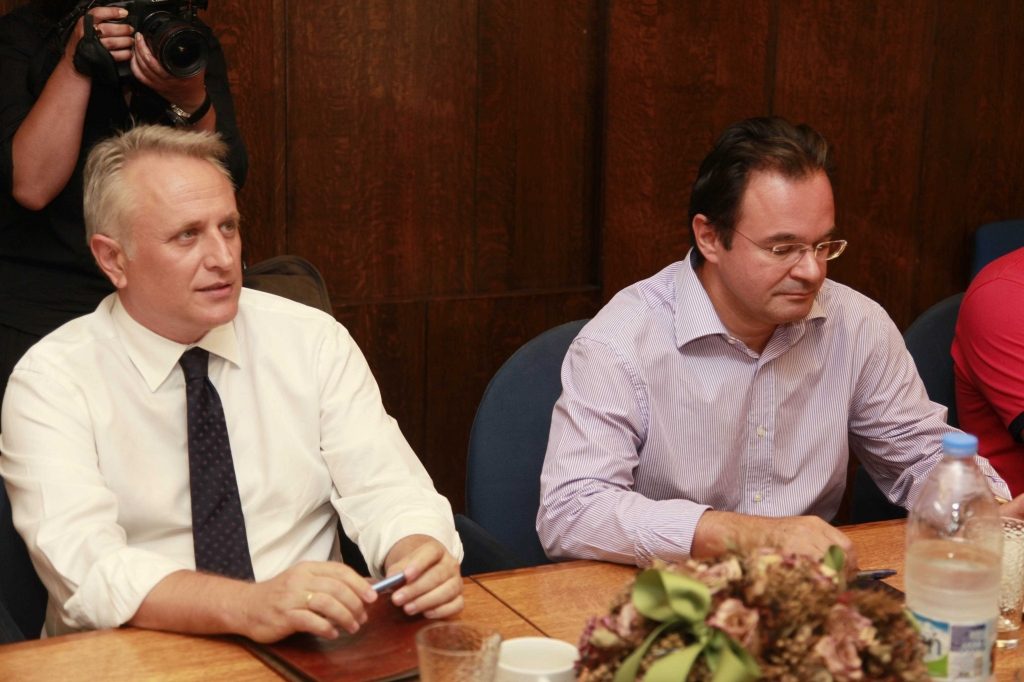 Δείτε ποιοί θα σας κόβουν μισθούς και επιδόματα – ‘Ολη η ομάδα που συστήθηκε από το υπ. Οικονομικών