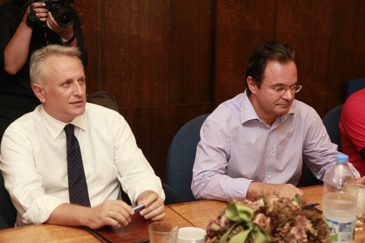 Δείτε ποιοί θα σας κόβουν μισθούς και επιδόματα – ‘Ολη η ομάδα που συστήθηκε από το υπ. Οικονομικών