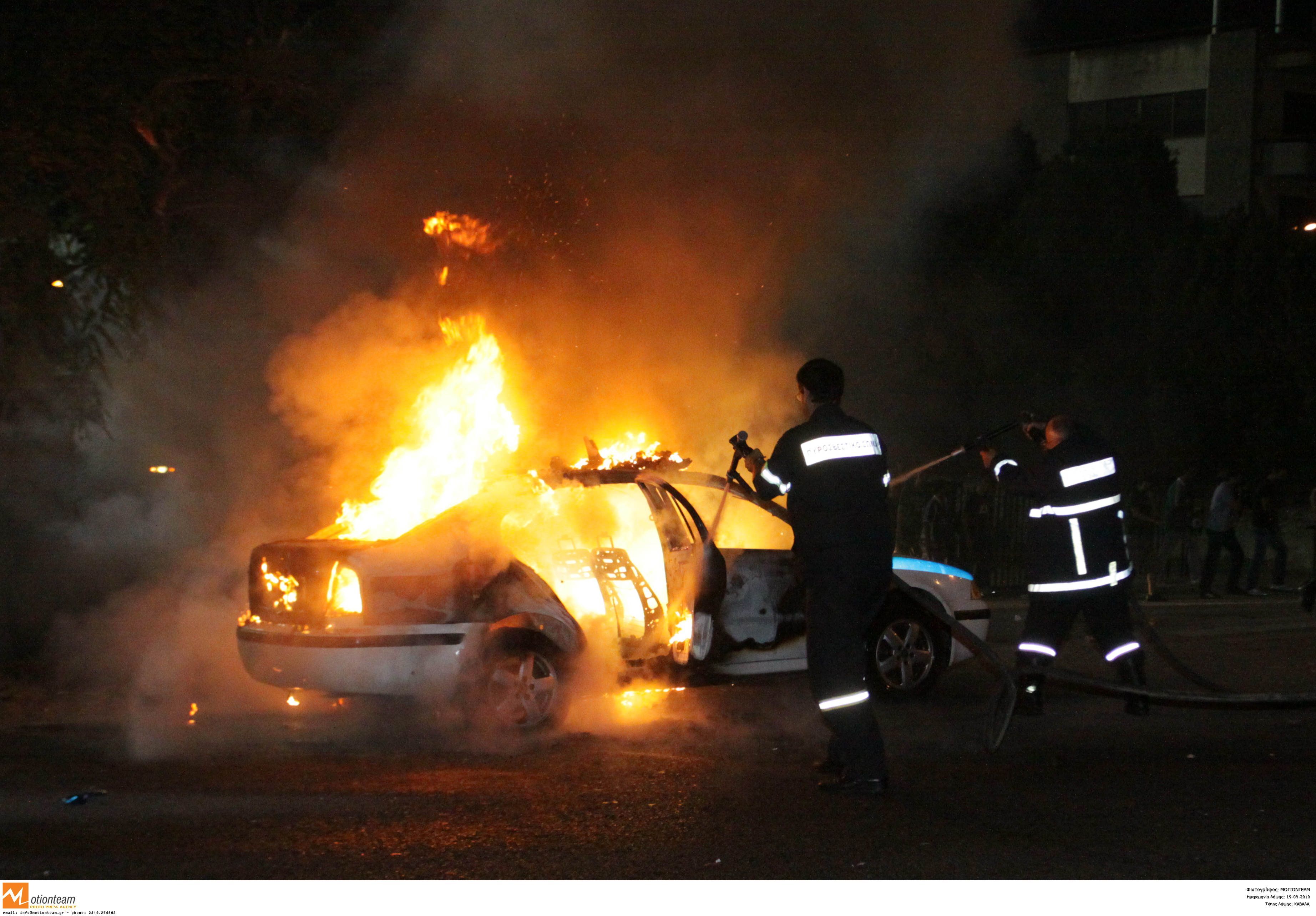 Πάτρα: Φωτιά σε αυτοκίνητο γνωστού δημοσιογράφου