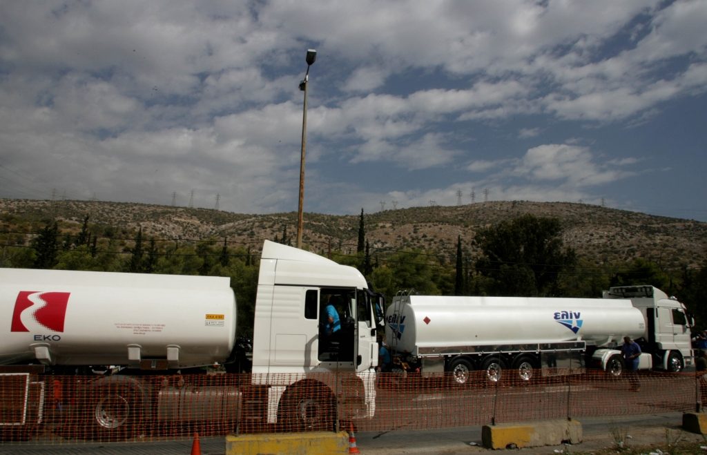 24ωρη απεργία των βυτιοφορέων Αττικής