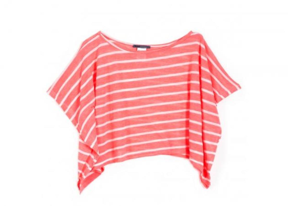 Ριγέ cropped top: Φόρεσε την τάση!