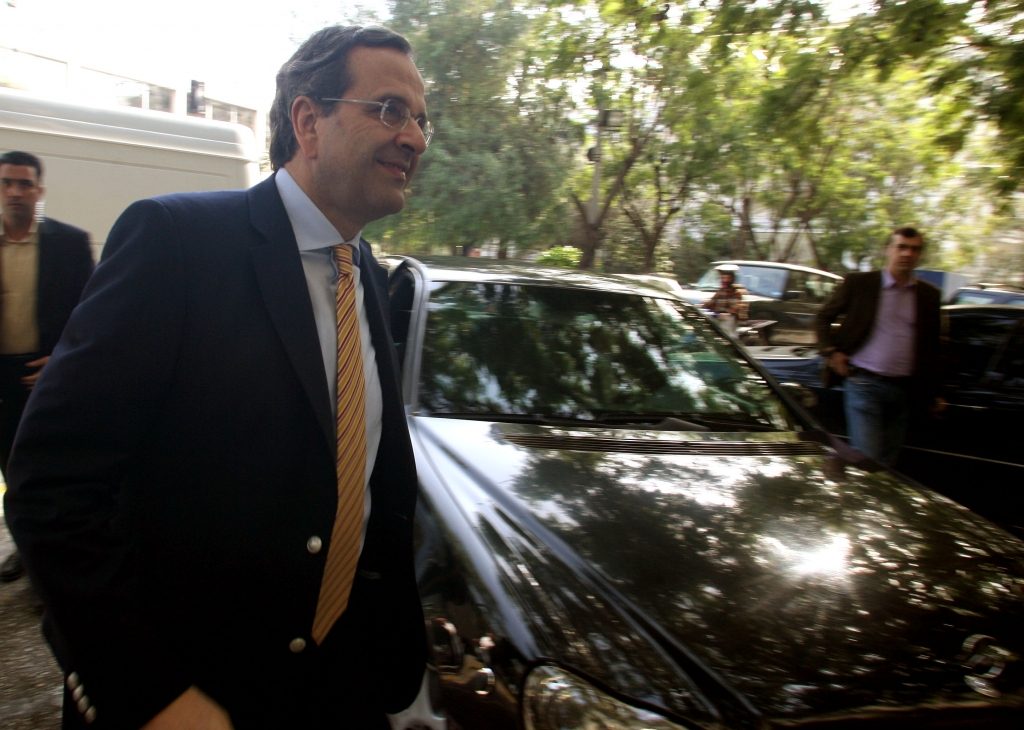 ΝΔ: Και μετακομίζουν και αλλάζουν το κόμμα