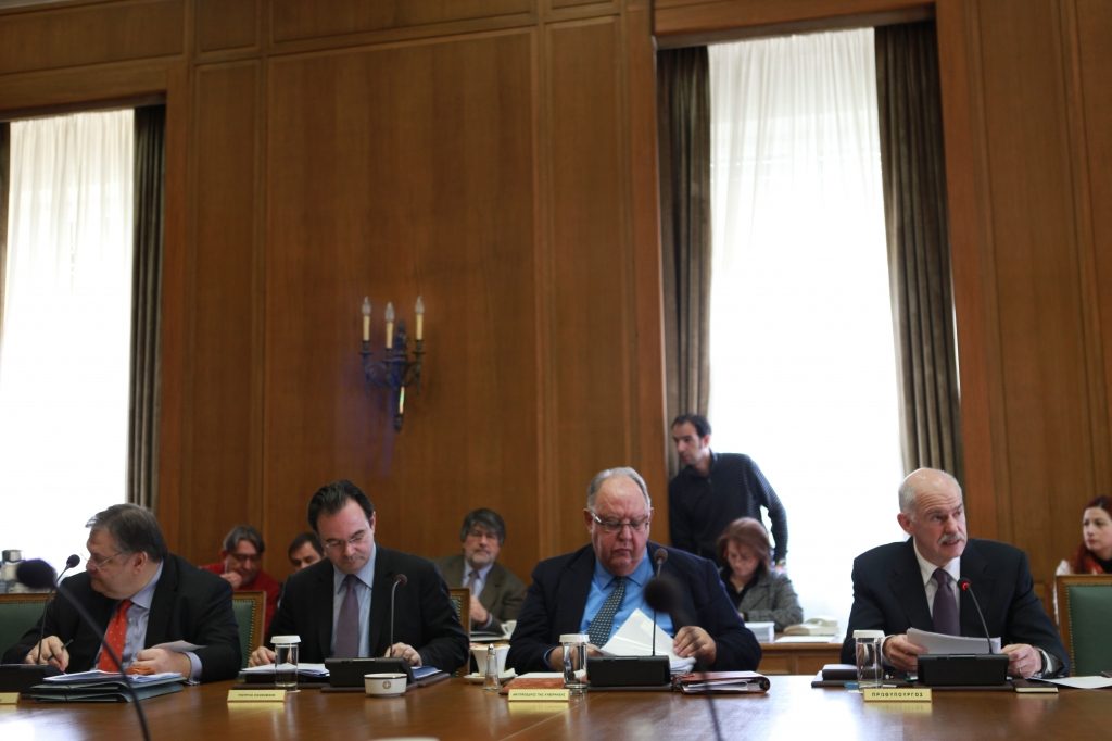 Αλλα 30 δισ στις τράπεζες δίνει η κυβέρνηση