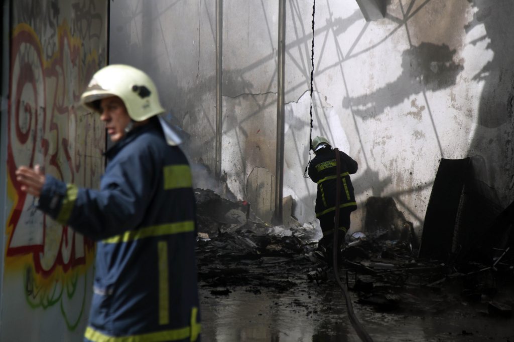 Θεσσαλονίκη: Πυρκαγιά σε υπόγειο πολυκατοικίας