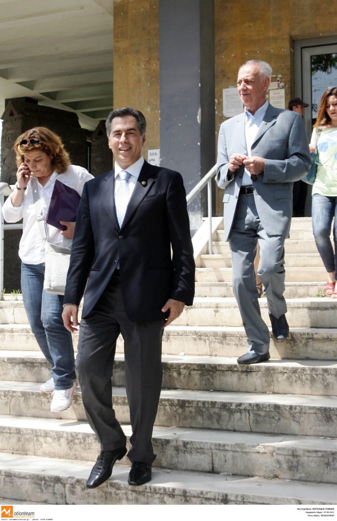 Ελεύθερος με σκληρούς όρους ο Παπαγεωργόπουλος