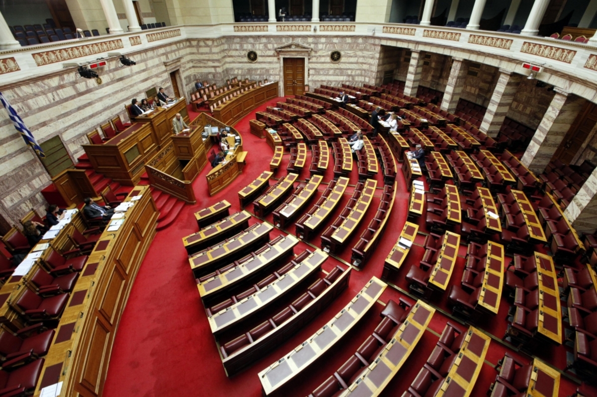 Νέα ανταρσία στο ΠΑΣΟΚ – Αρνήθηκαν οι βουλευτές του την αναίρεση της υπόθεσης Siemens!