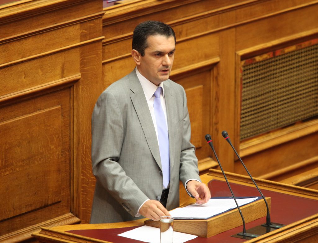 “Δεν ψήφισα τα μέτρα γιατί δεν με άφησε ο πνευματικός μου!”