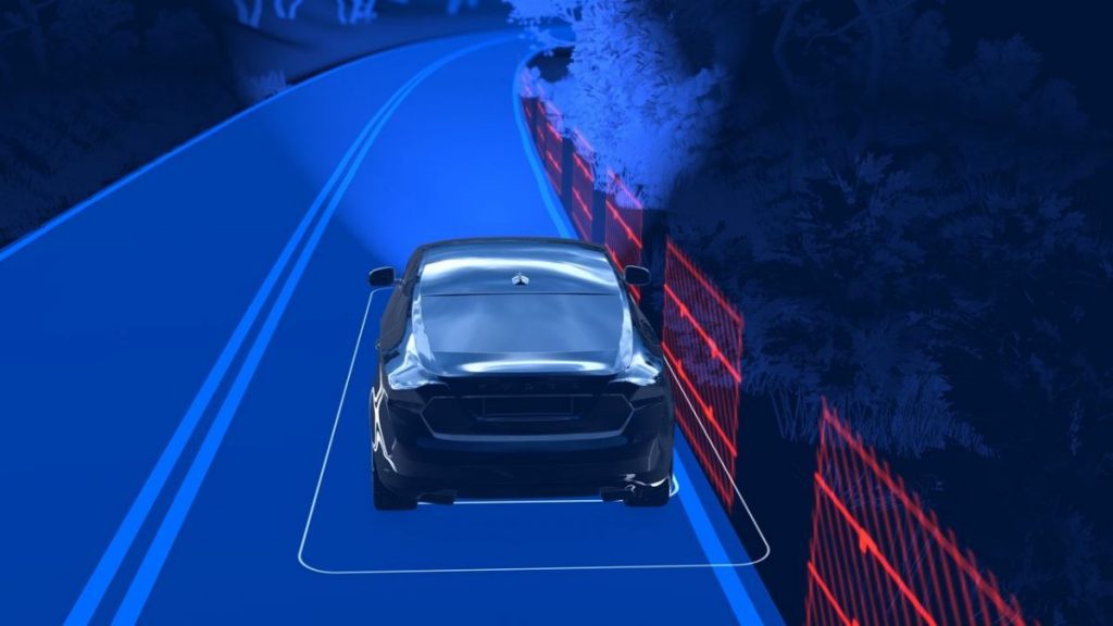 Volvo XC60: Έρχεται «ταμπουρωμένο» με νέα συστήματα ασφαλείας