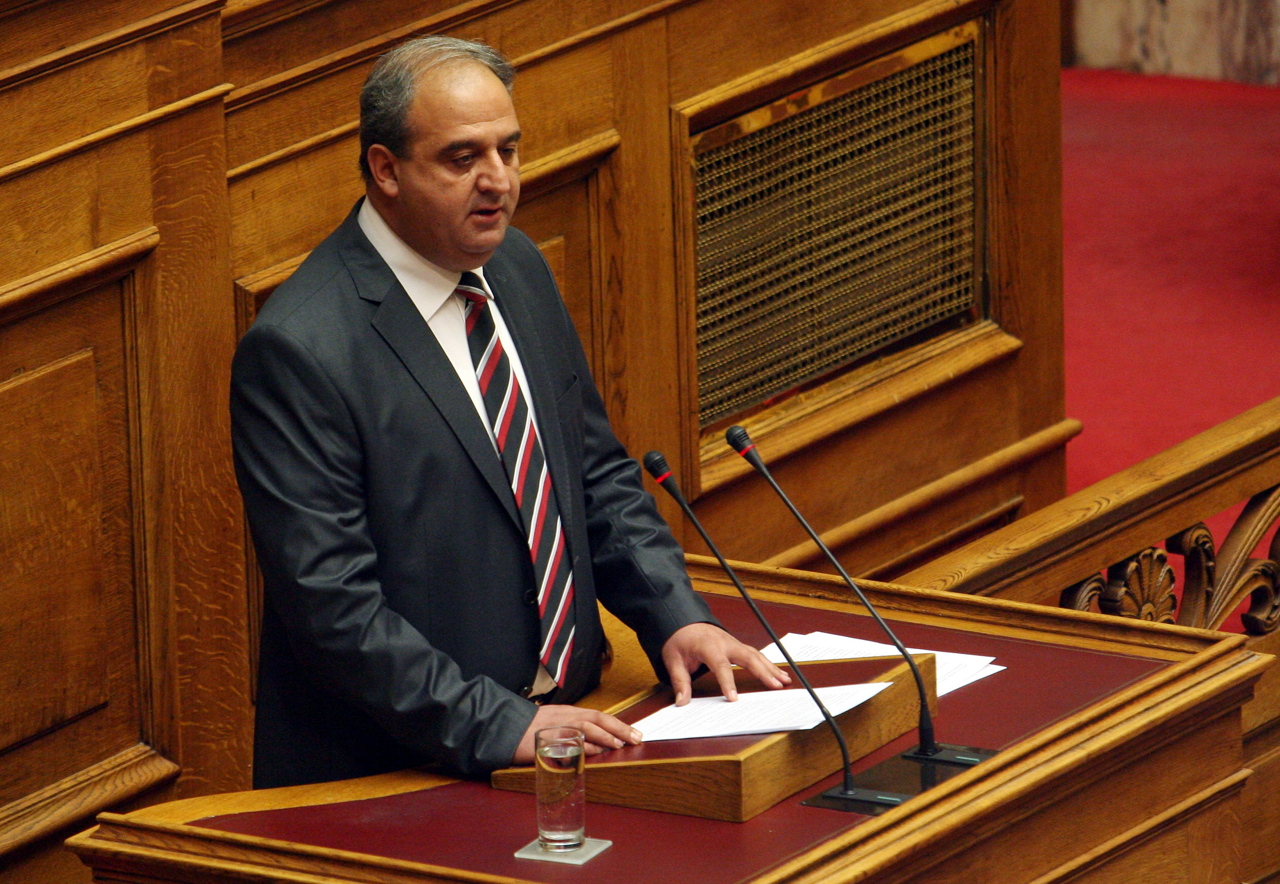 Καταγγελία τέως βουλευτή: Η κυβέρνηση Σαμαρά αρνείται να εγγράψει 22 παιδιά στο μειονοτικό σχολείο Εχίνου