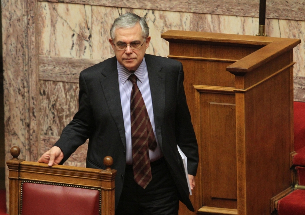 Πρεμιέρα αύριο για Παπαδήμο στην Ώρα του Πρωθυπουργού