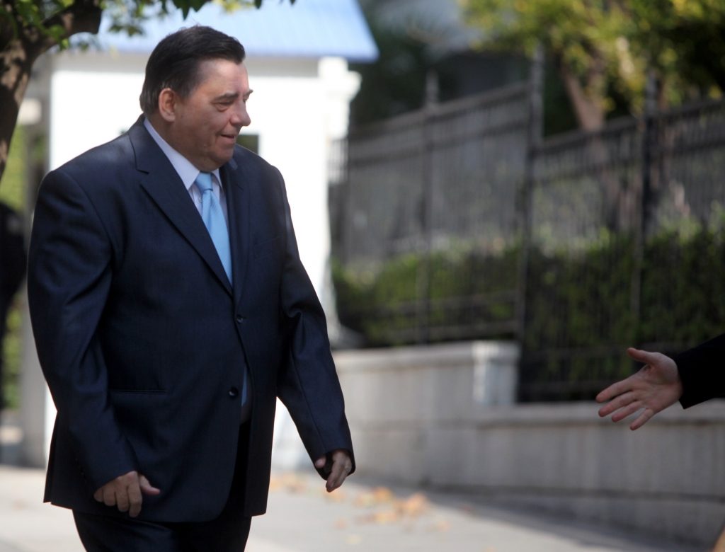 Καρατζαφέρης: Να γίνει δημοψήφισμα για το Σκοπιανό