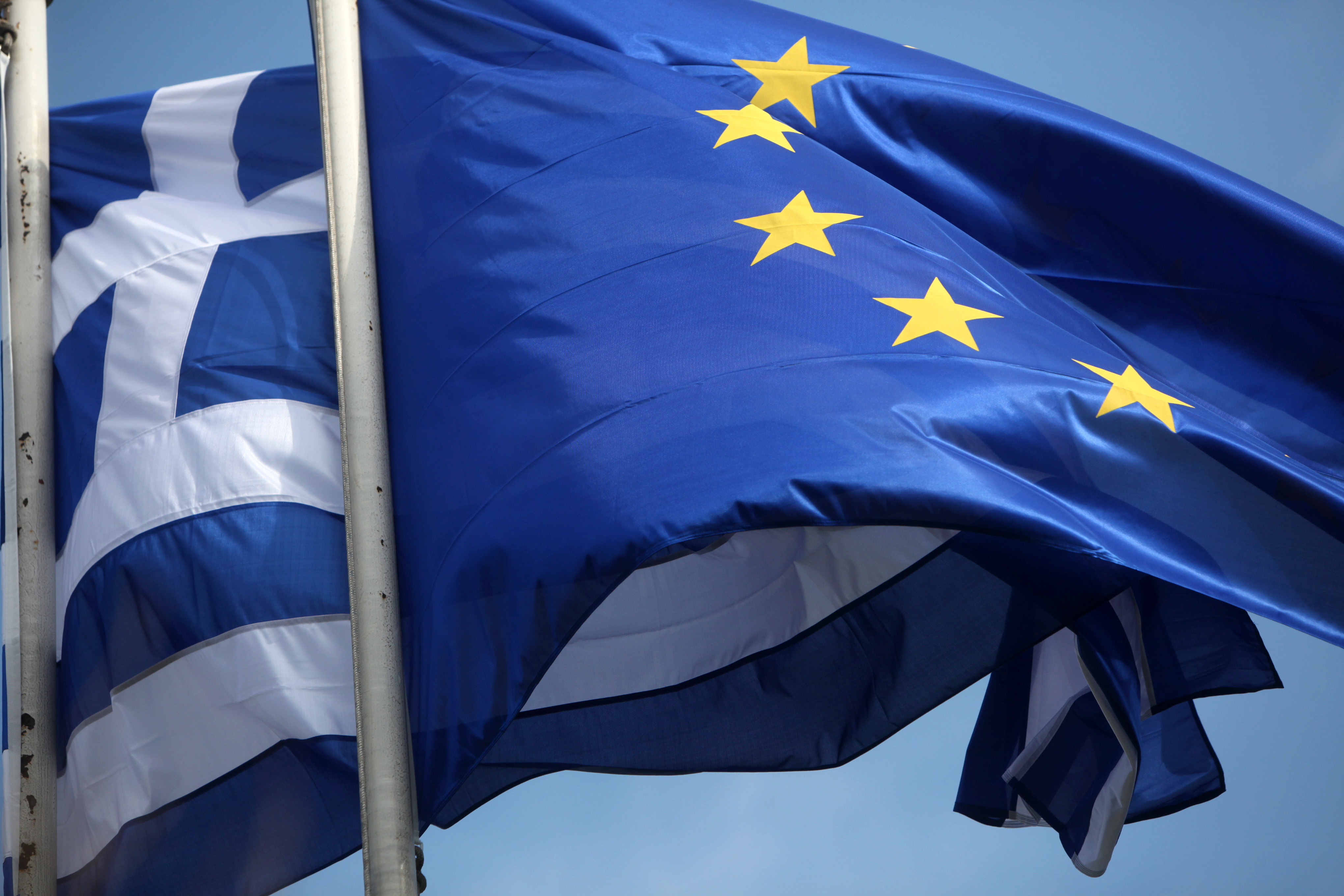 Η τρόικα δε γυρίζει στην Ελλάδα αν δε σχηματιστεί κυβέρνηση! – Θα χαλαρώσει το μνημόνιο … αλλά μόνο με μέτρα