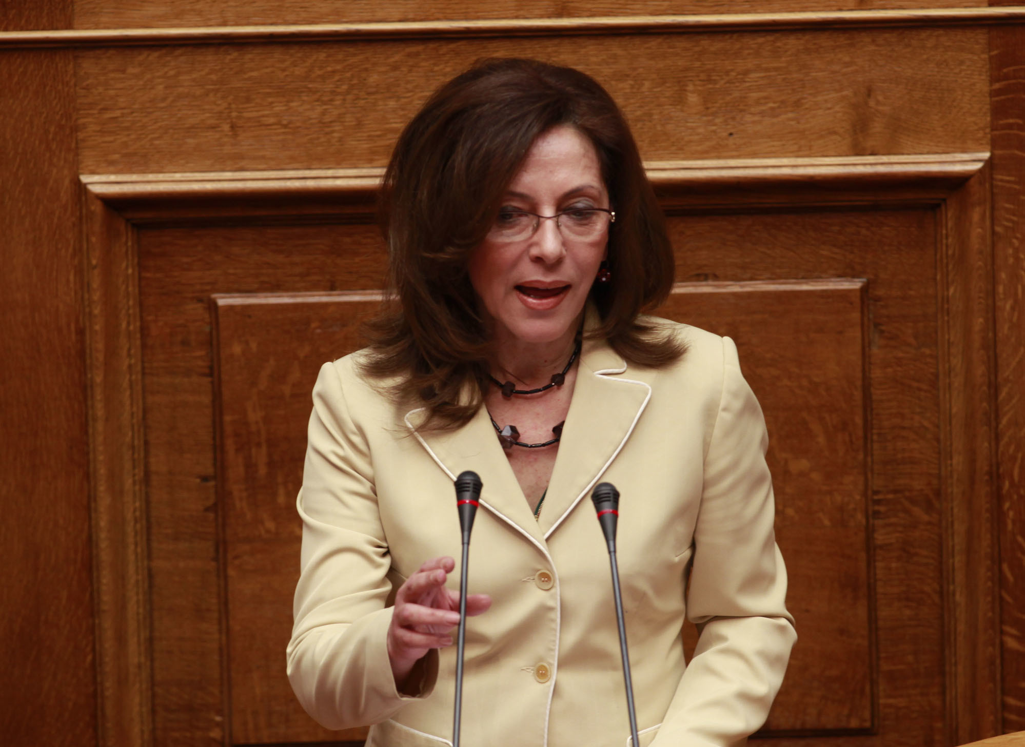 “Επίθεση” στο πατρικό της Σοφίας Γιαννακά