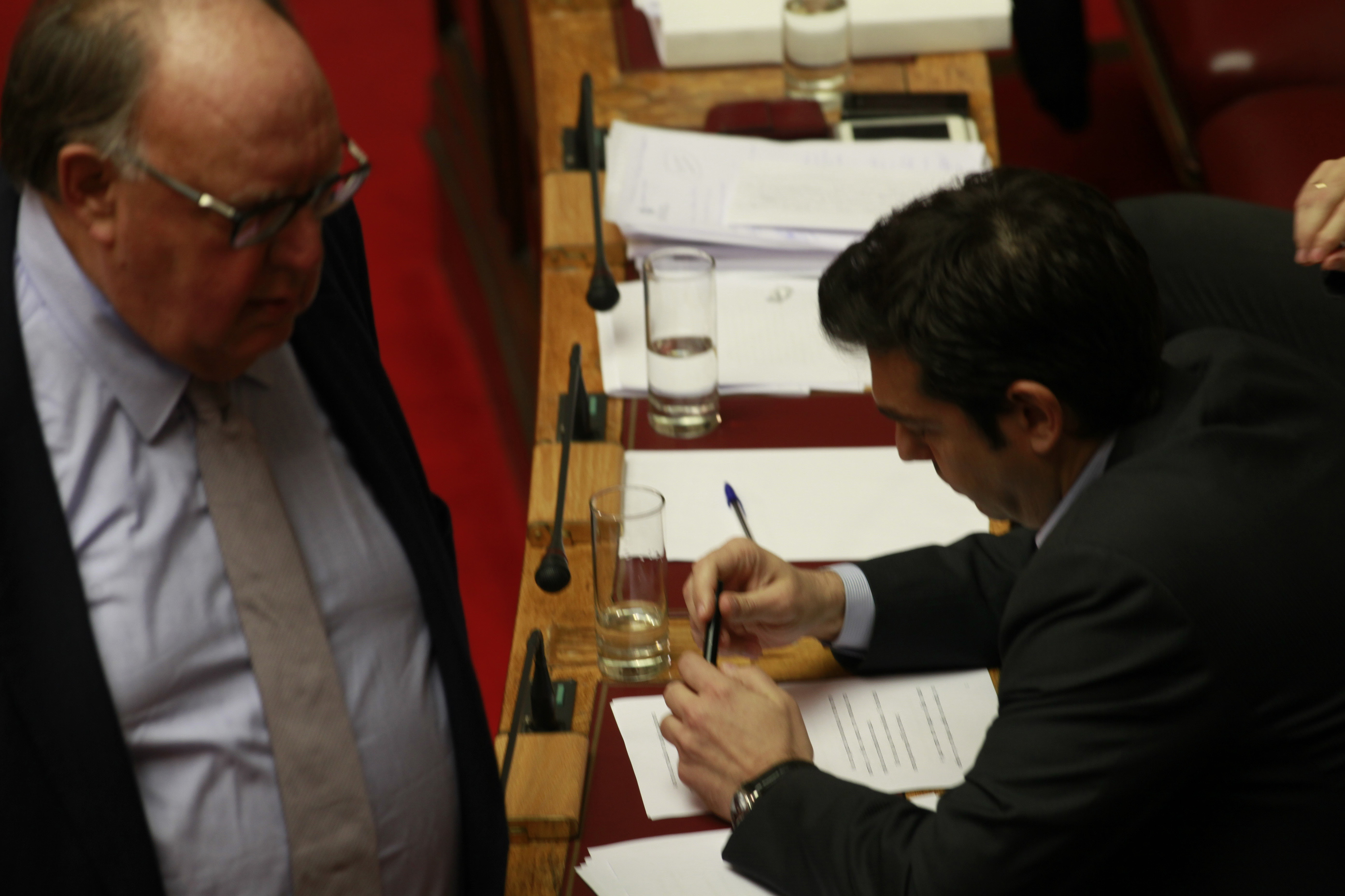 “Η μόνη δουλειά που έκανε ο παντελώς ανεπάγγελτος Τσίπρας ήταν ότι καταλάμβανε το σχολείο του κάθε τόσο και το έκλεινε!”