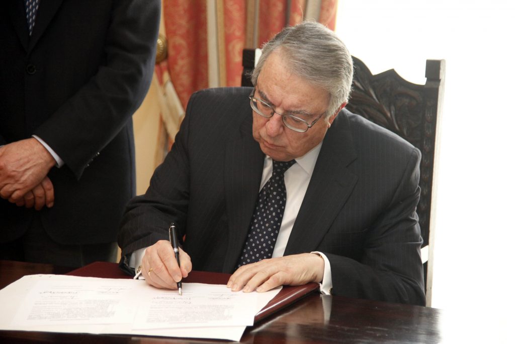 Το μήνυμα Μπαμπινιώτη σε όλους τους εκπαιδευτικούς