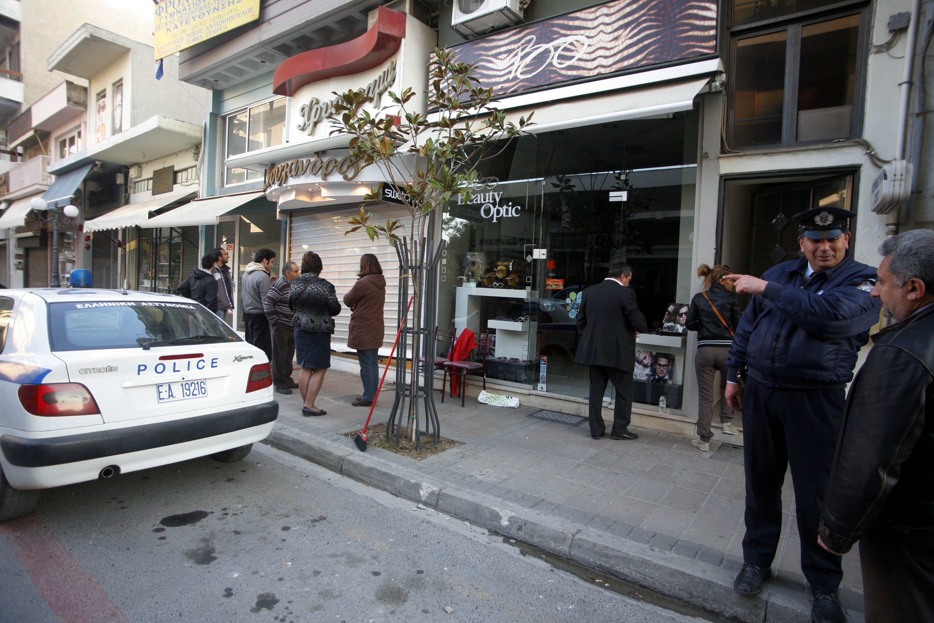 ΒΙΝΤΕΟ ΝΤΟΚΟΥΜΕΝΤΟ! Η μάχη των ληστών με τα καλάσνικοφ με τους αστυνομικούς!