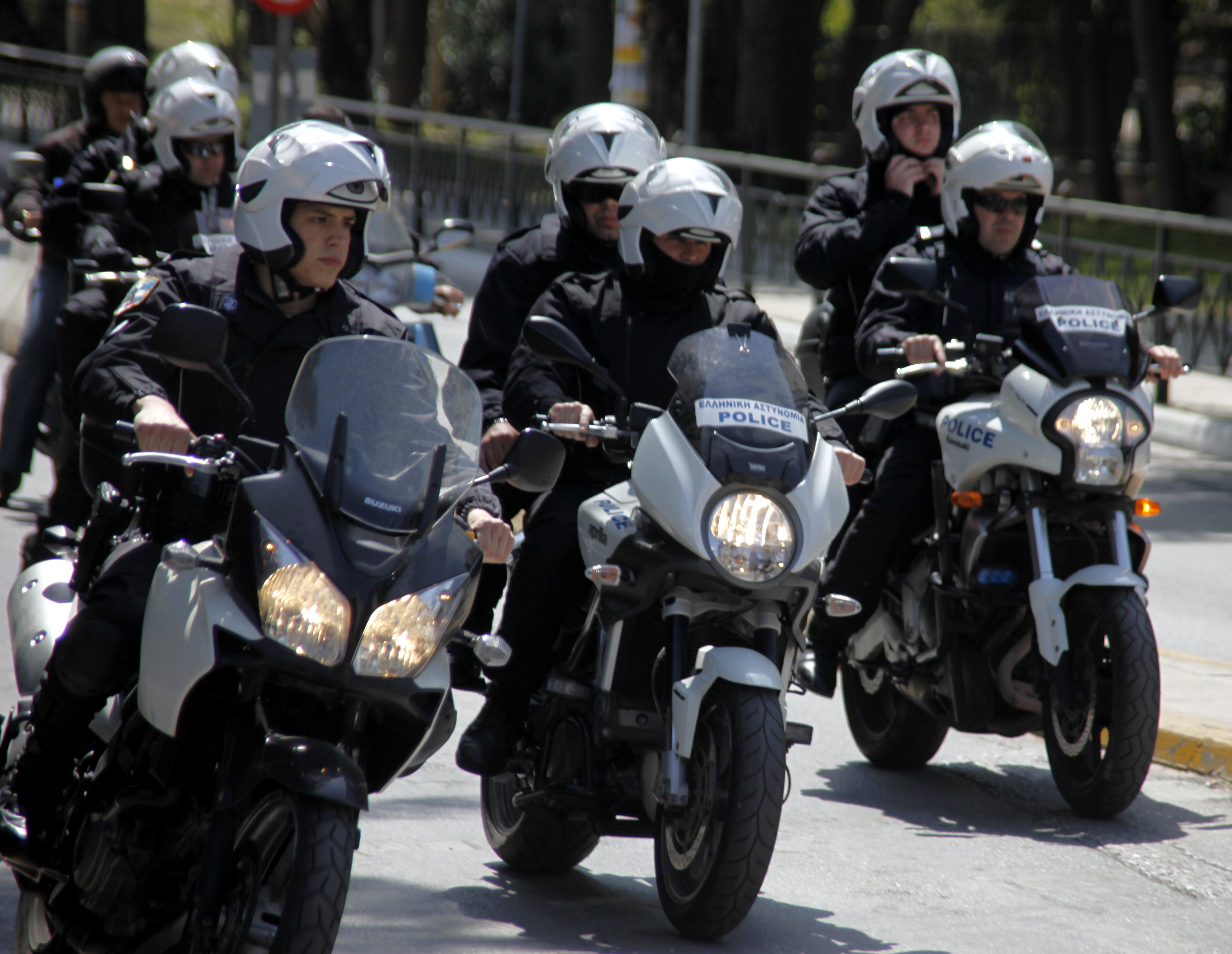 Λήστεψε σούπερ μάρκετ και μετά πήγε δίπλα για καφέ!