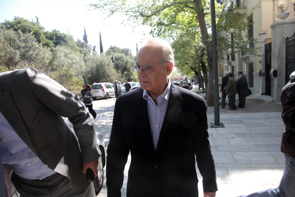 Ο Άκης Τσοχατζόπουλος και ο ληστής Βαραββάς