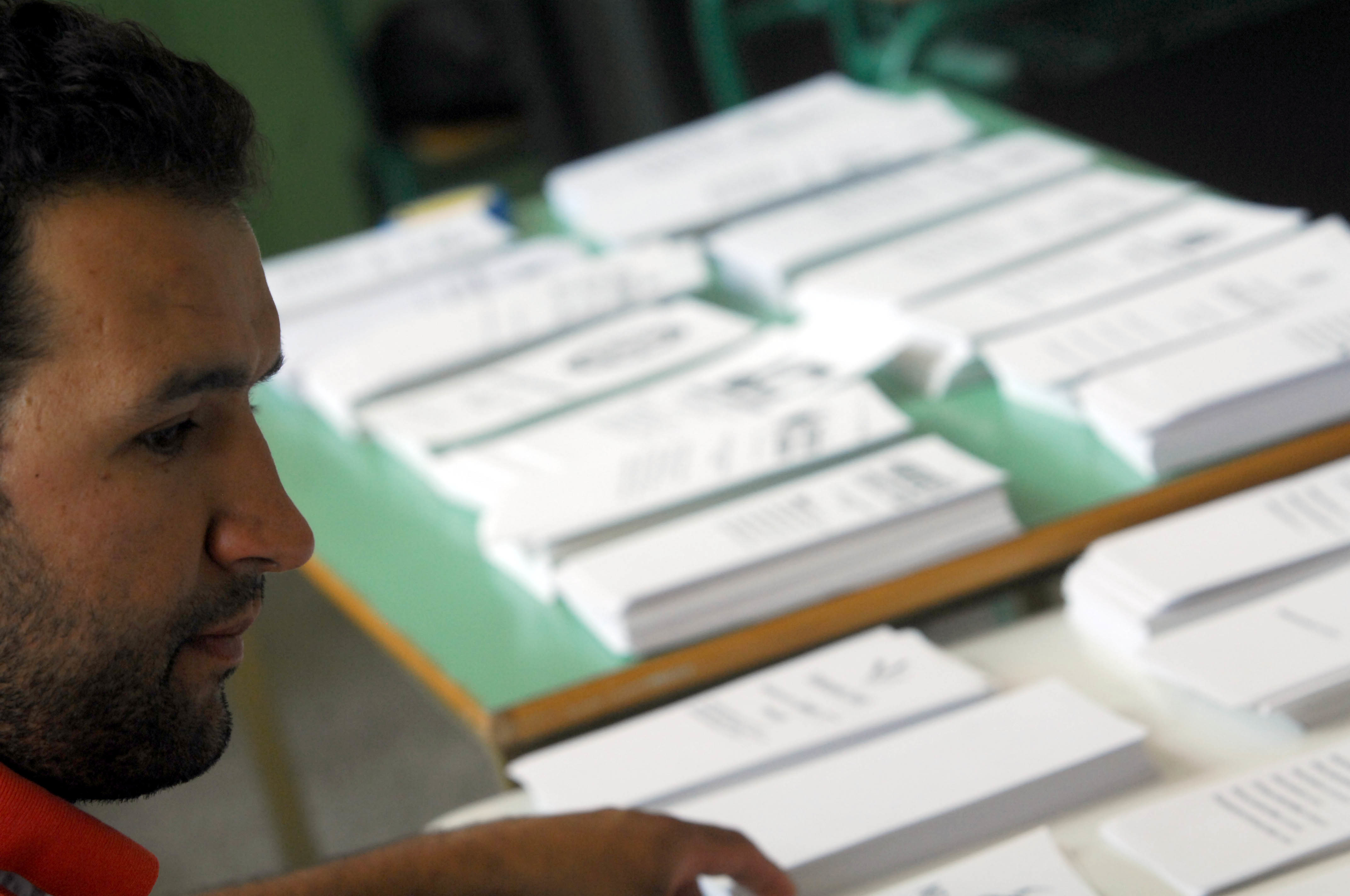 Σε ποιές ηλικίες προηγείται ο ΣΥΡΙΖΑ και σε ποιές η ΝΔ