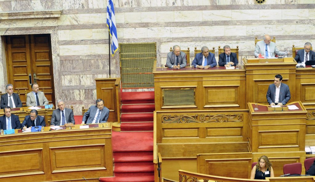 Στα χαρακώματα ΝΔ και ΣΥΡΙΖΑ για τον αναρχικό βουλευτή! – Σκληρές ανακοινώσεις από τα δυο κόμματα