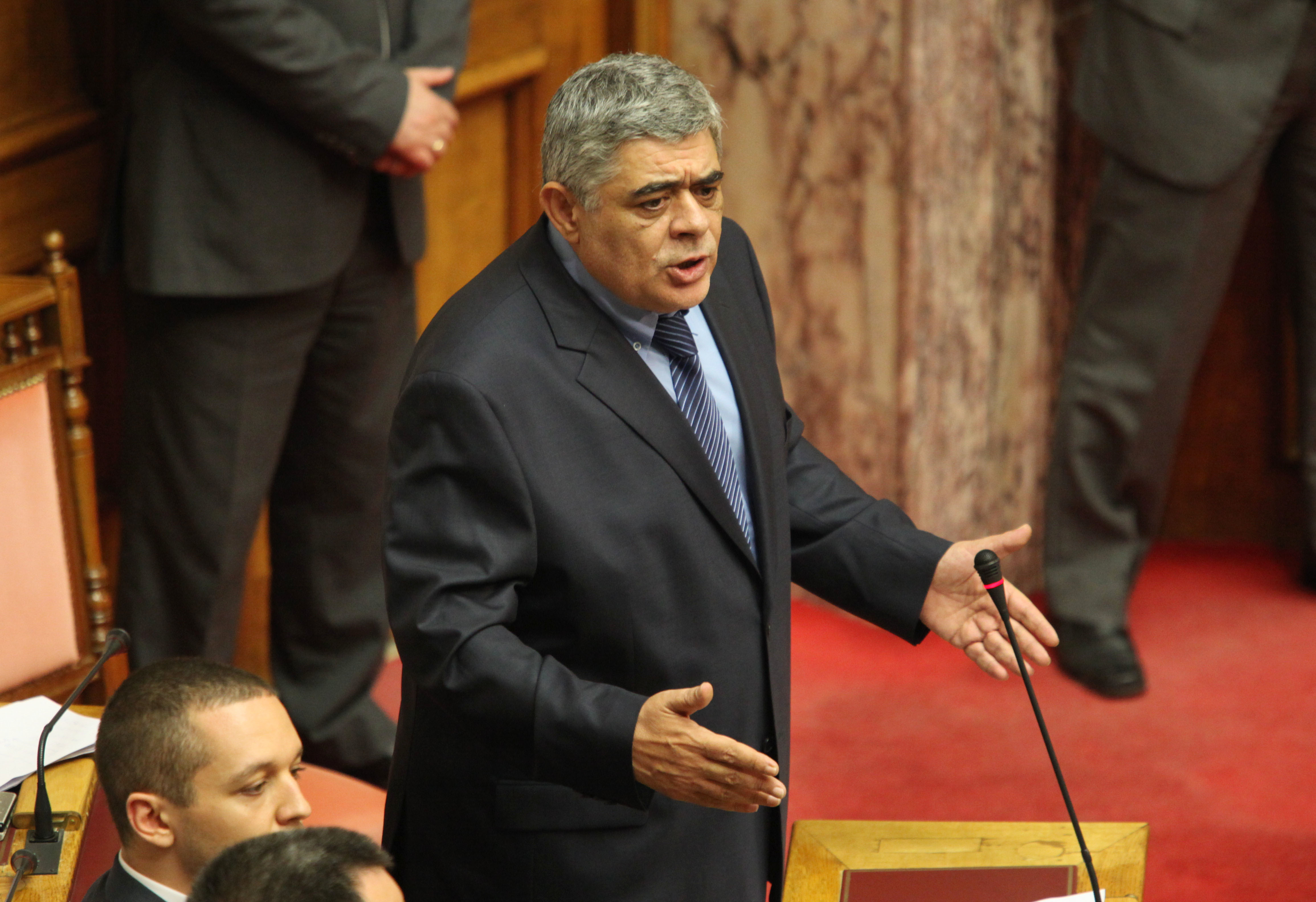 ΠΡΟΣΒΛΗΤΙΚΟ ΠΑΡΑΛΗΡΗΜΑ Μιχαλολιάκου για τις Ένοπλες Δυνάμεις!