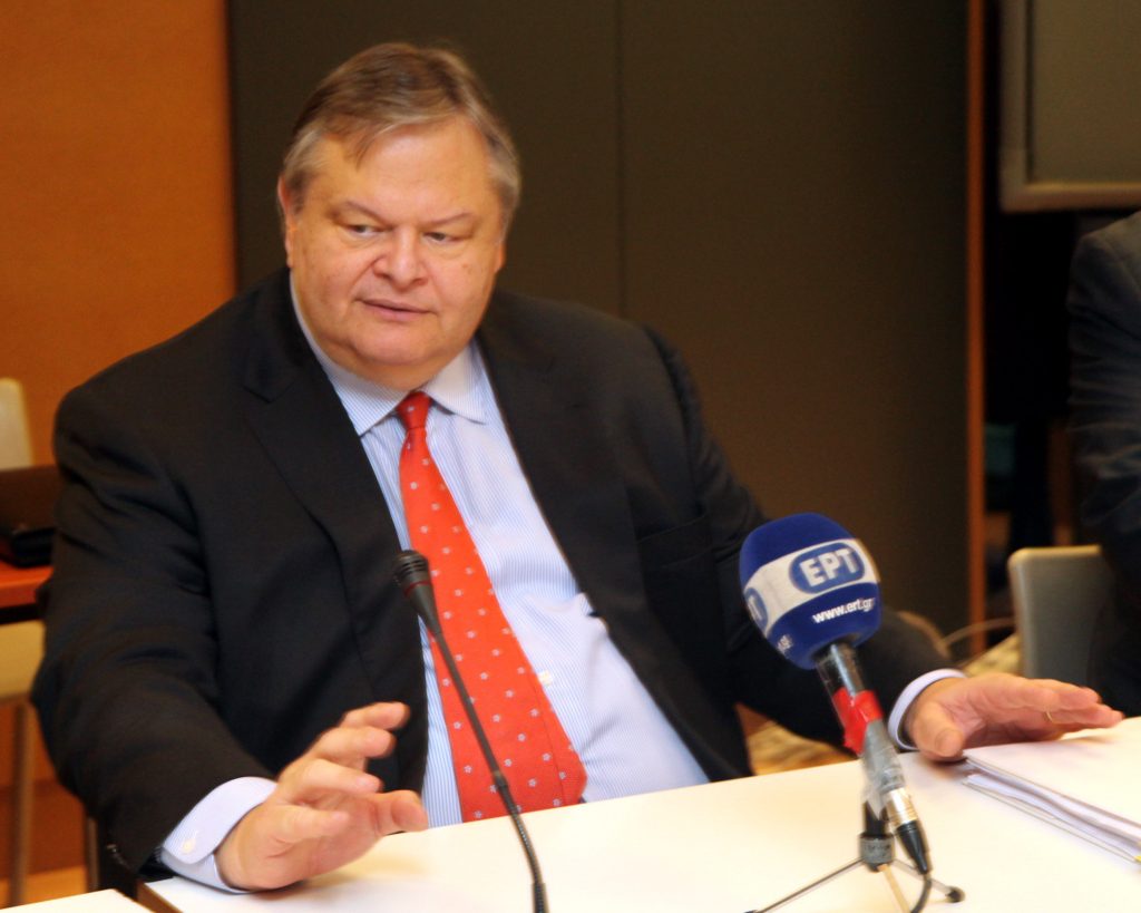 Βενιζέλος:Πρέπει να σταματήσει η συζήτηση για έξοδο της Ελλάδας από το ευρώ