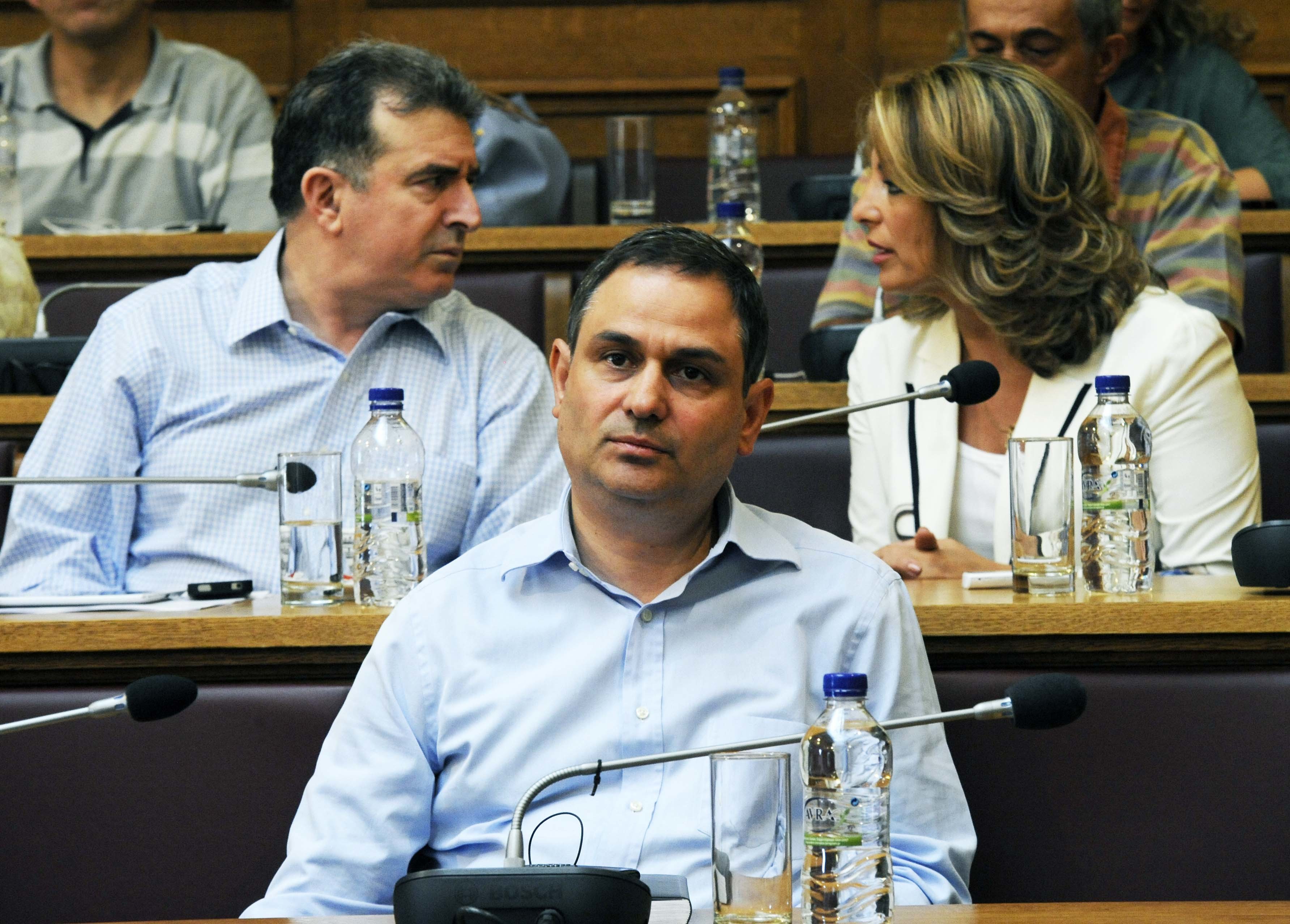 Κόντρες στην Κ.Ο του ΠΑΣΟΚ: Χρυσοχοίδης σε Βενιζέλο: Παίζεις επικοινωνιακά παιχνίδια!