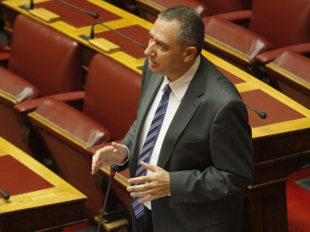 Τώρα λένε ότι δεν ξέρουν πότε θα μειώσουν τον ΦΠΑ!