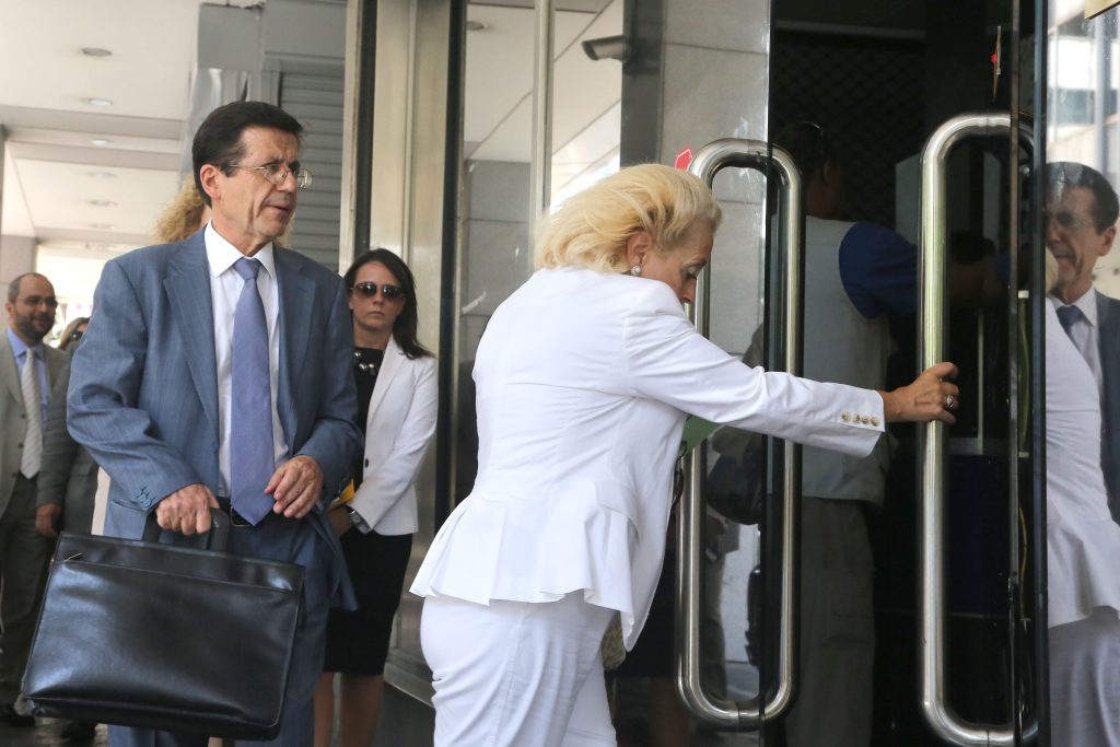 “Τα έσπασαν” Στουρνάρας – δικαστές – Μιλούν για συνταγματική εκτροπή