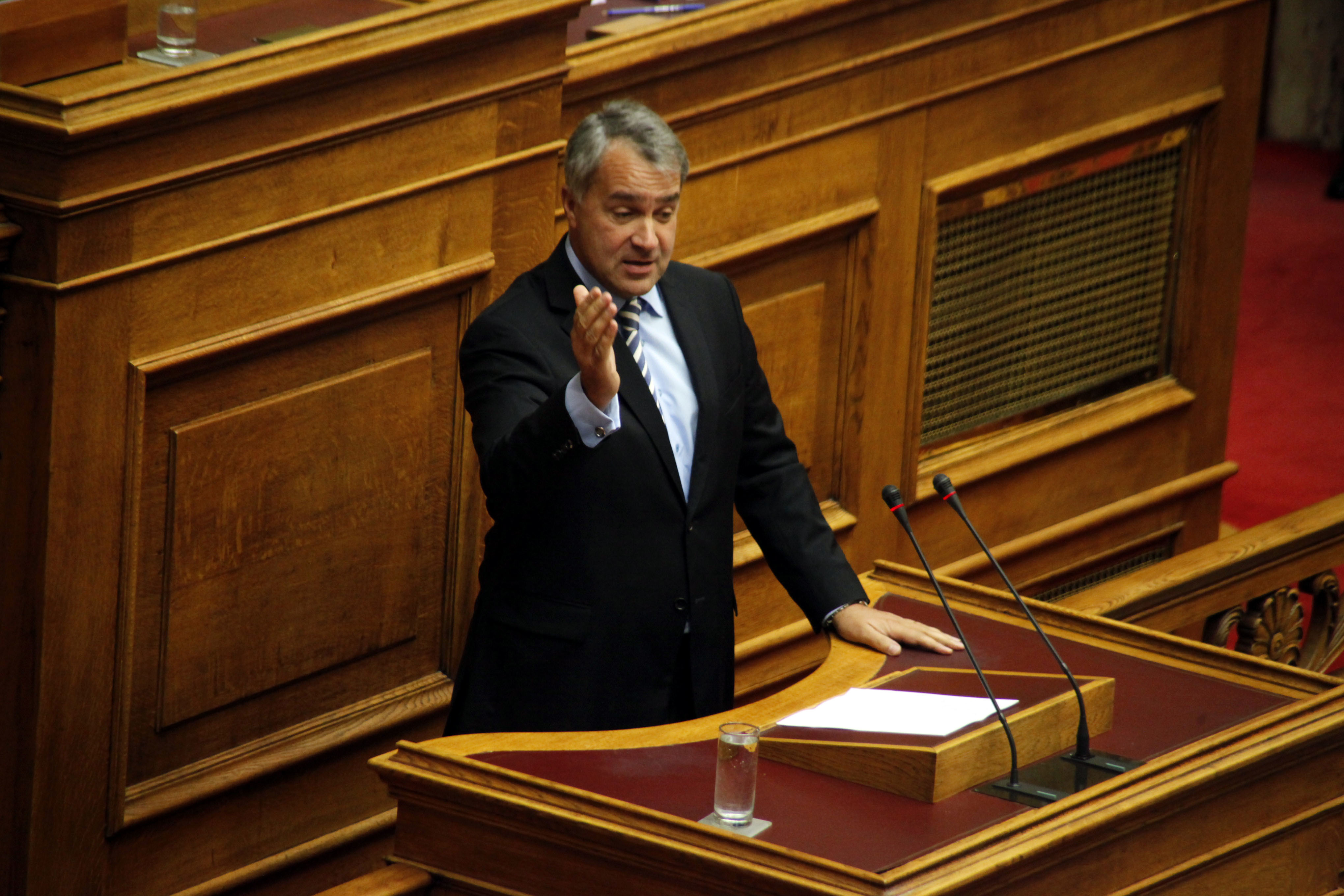 ΣΥΡΙΖΑ: Ο Βορίδης διορίστηκε από τον δικτάτορα Παπαδόπουλο διάδοχος του Μιχαλολιάκου στην ΕΠΕΝ