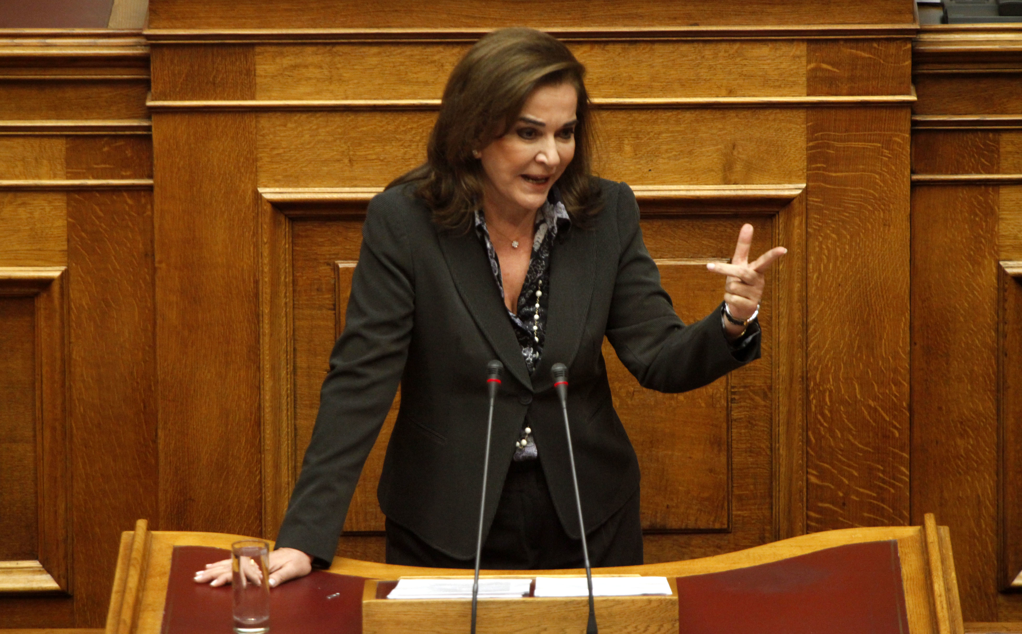 Ερώτηση Μπακογιάννη για την σύμβαση ΟΠΑΠ – ΙΝΤΡΑΛΟΤ