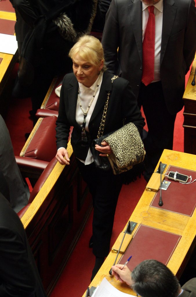Η.. εκδίκηση της Φωτεινής Πιπιλή στον Κασιδιάρη