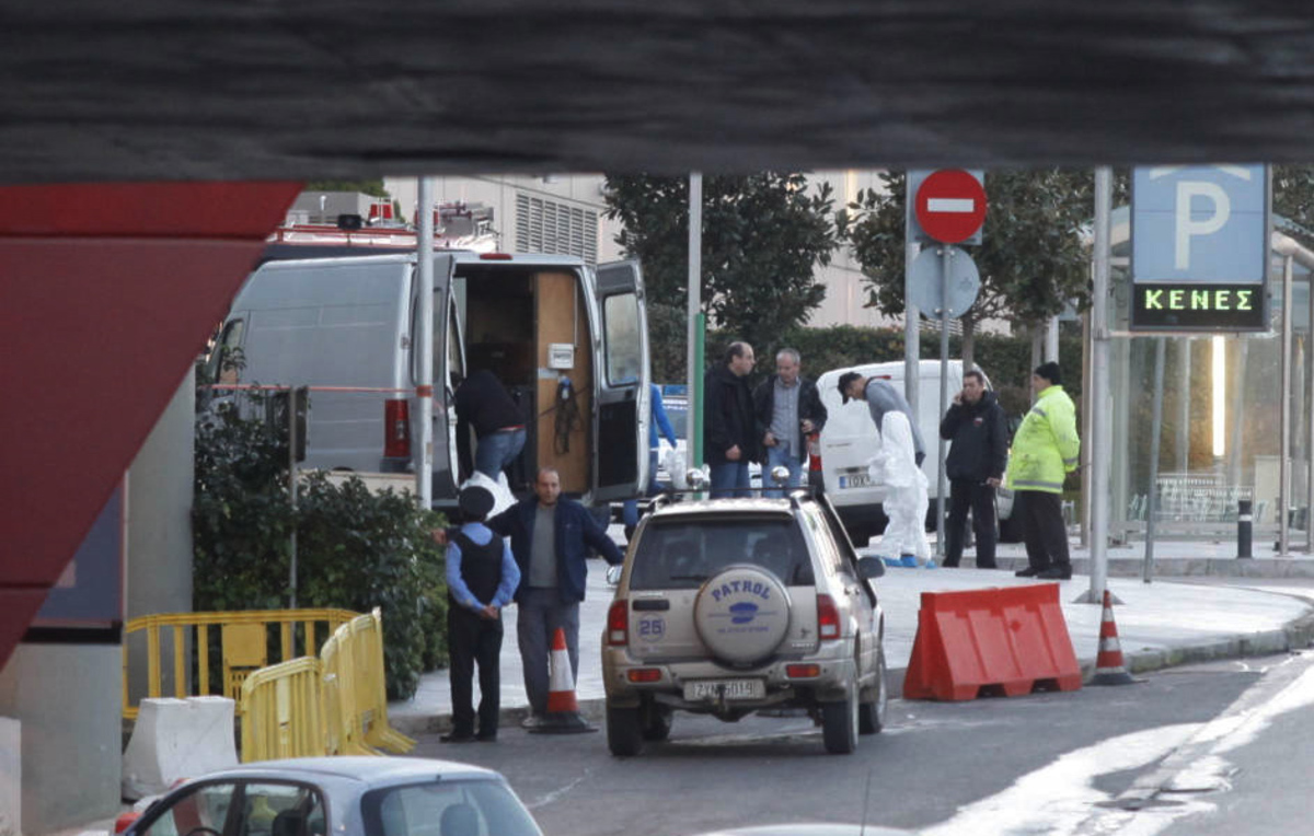 Νεα στοιχεία: Η γυναίκα του Mall είναι η γυναίκα του… μετρό Αιγάλεω