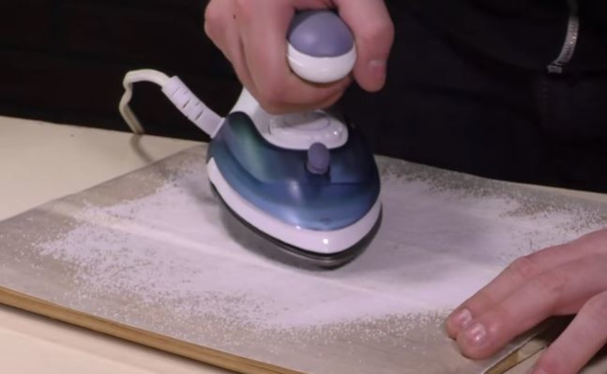 Απίστευτο: Σιδερώνει το αλάτι – Δείτε τι πετυχαίνει! [vid]