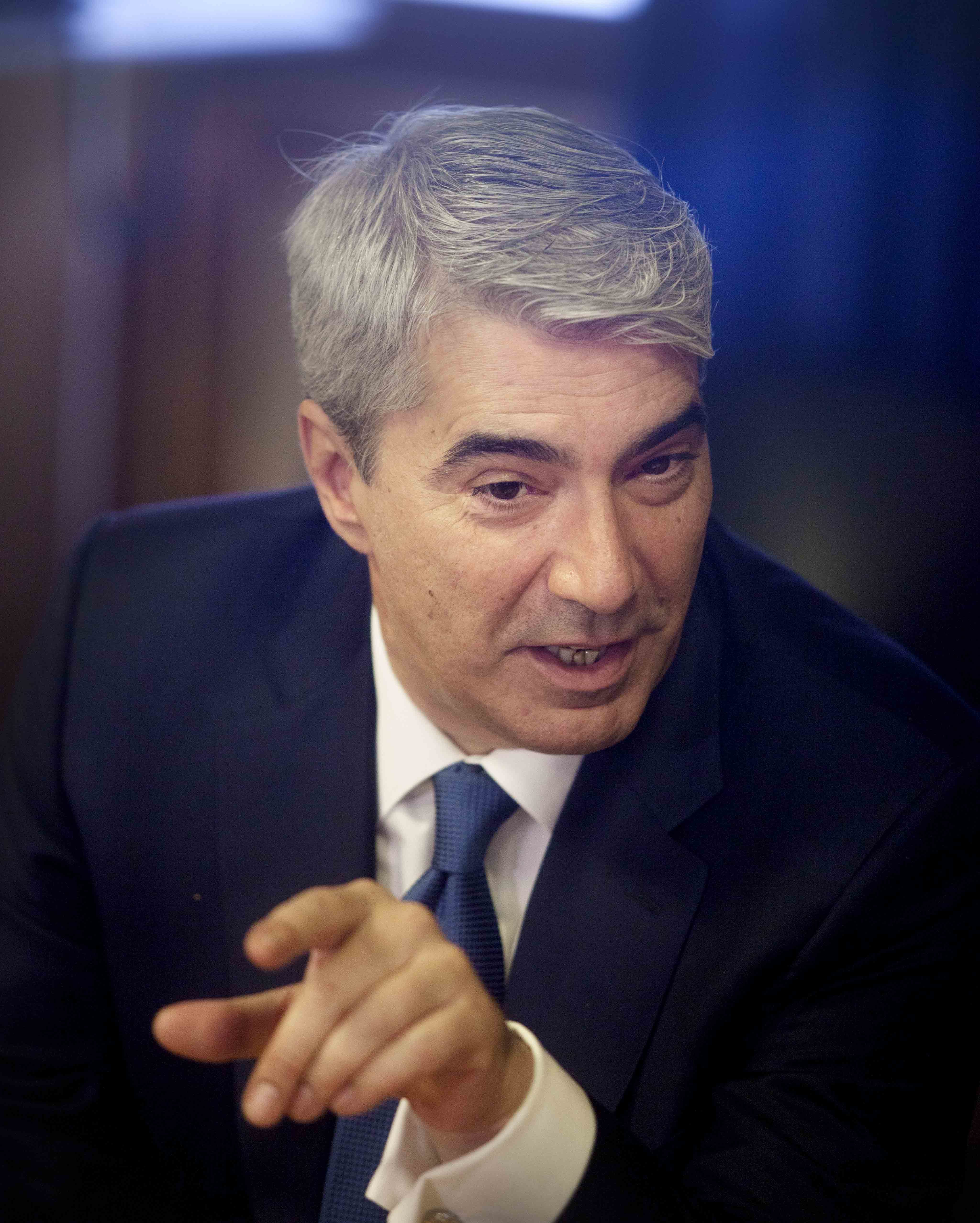 Ο Σίμος Κεδίκογλου πάντως δεν βλέπει διαφωνία για το αντιρατσιστικό…