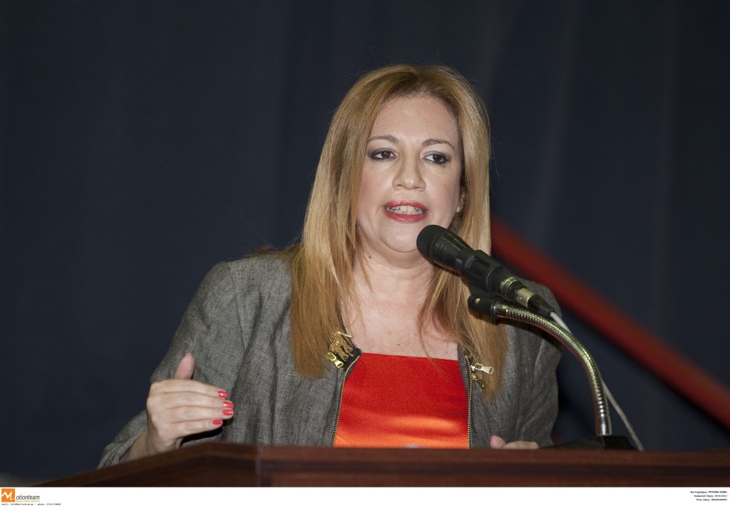 Γεννηματά σε Στουρνάρα: Πάρε πίσω την απαγόρευση αναμετάδοσης της ΕΡΤ!