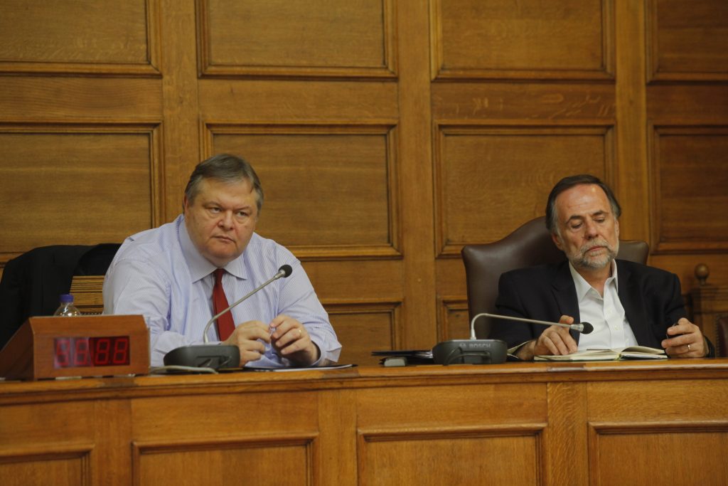 Βενιζέλος: Αναγκαστικά μπήκα στην κυβέρνηση