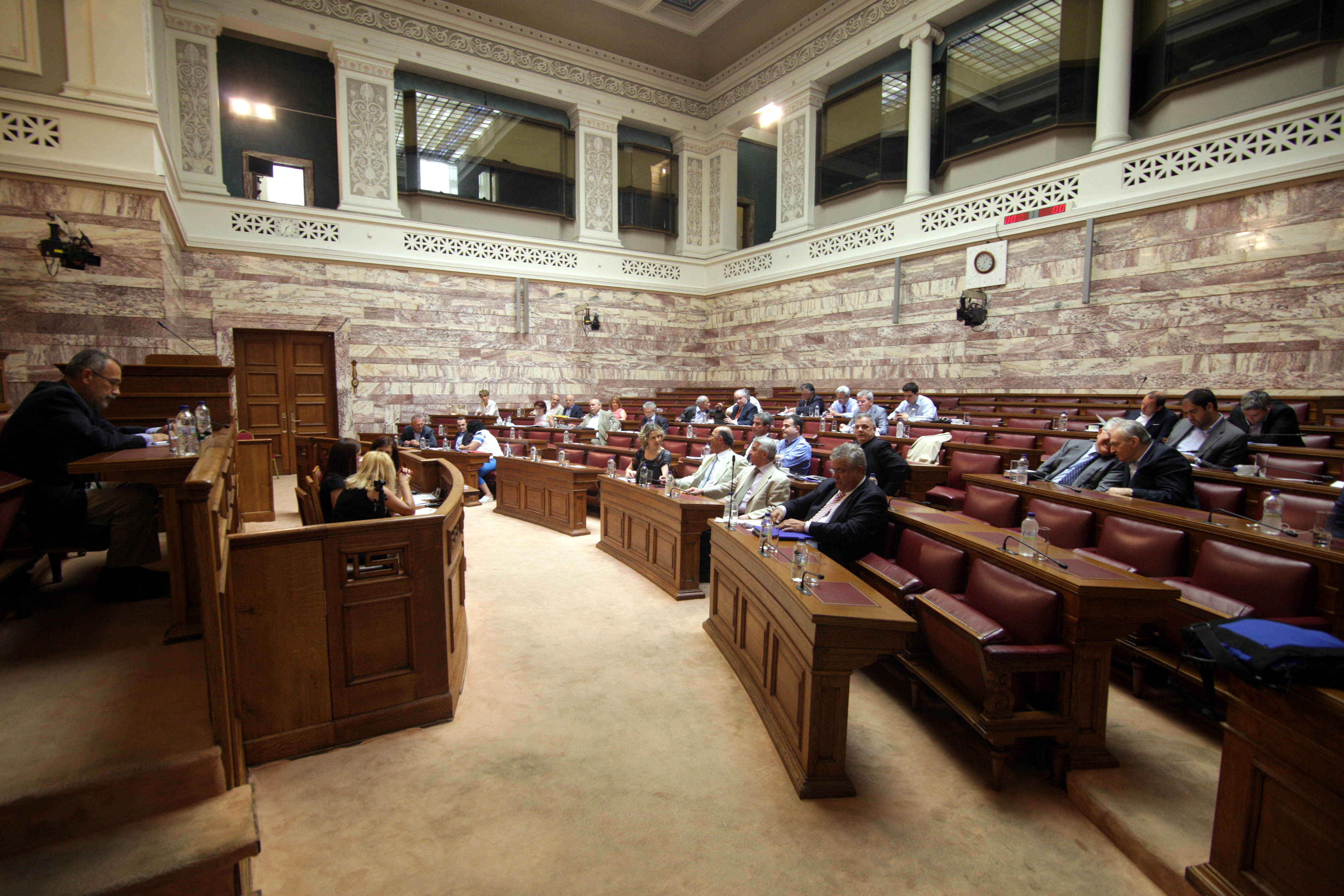 Η ψήφιση του πολυνομοσχεδίου ισοδυναμεί με ψήφο εμπιστοσύνης