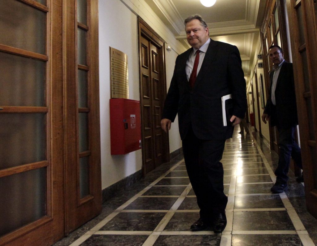 Βενιζέλος: Δεν πρέπει να ληφθούν νεα μέτρα