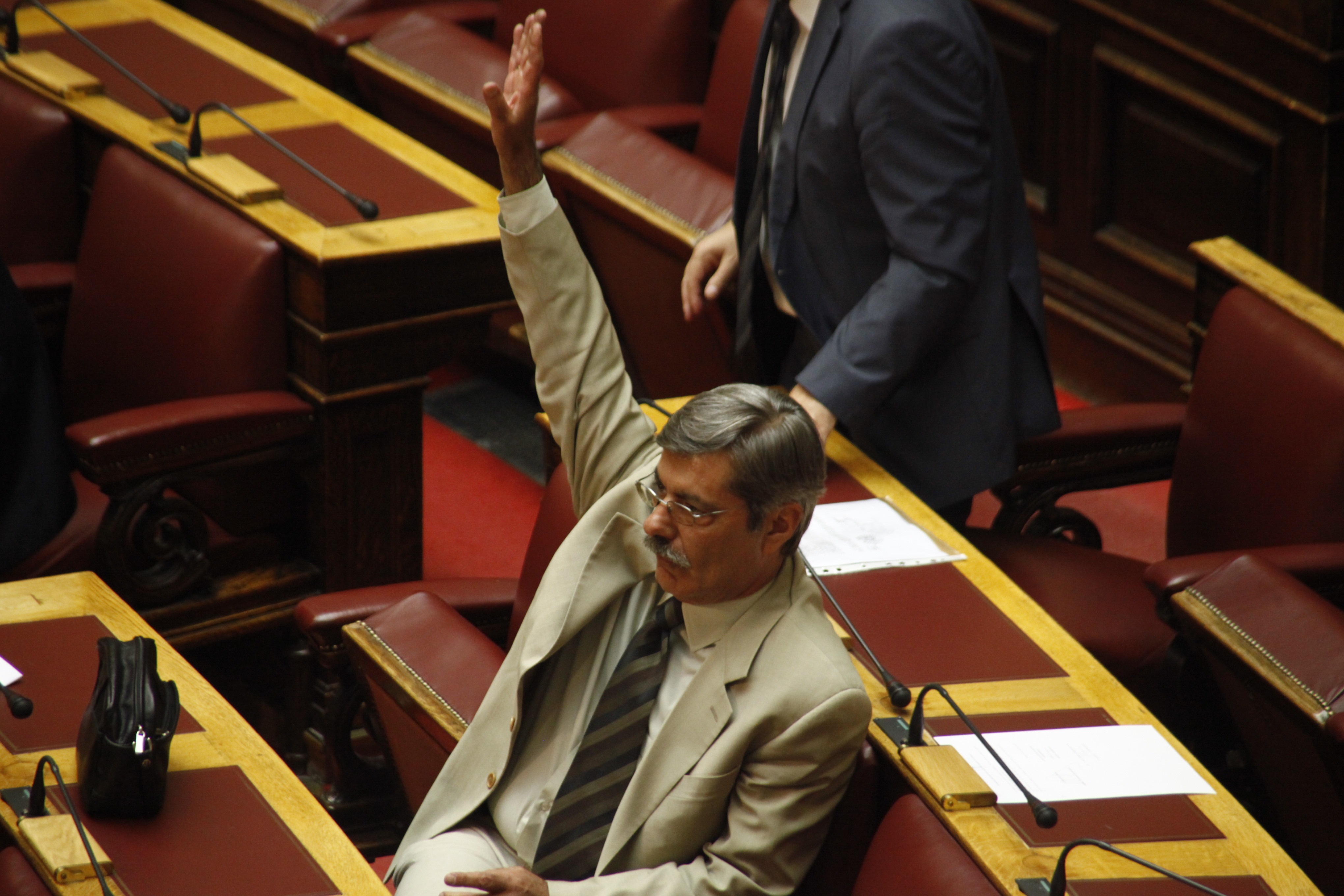 Ο ΣΥΡΙΖΑ ζητάει την παραίτηση Λαζαρίδη από τη θέση του συμβούλου του Α. Σαμαρά
