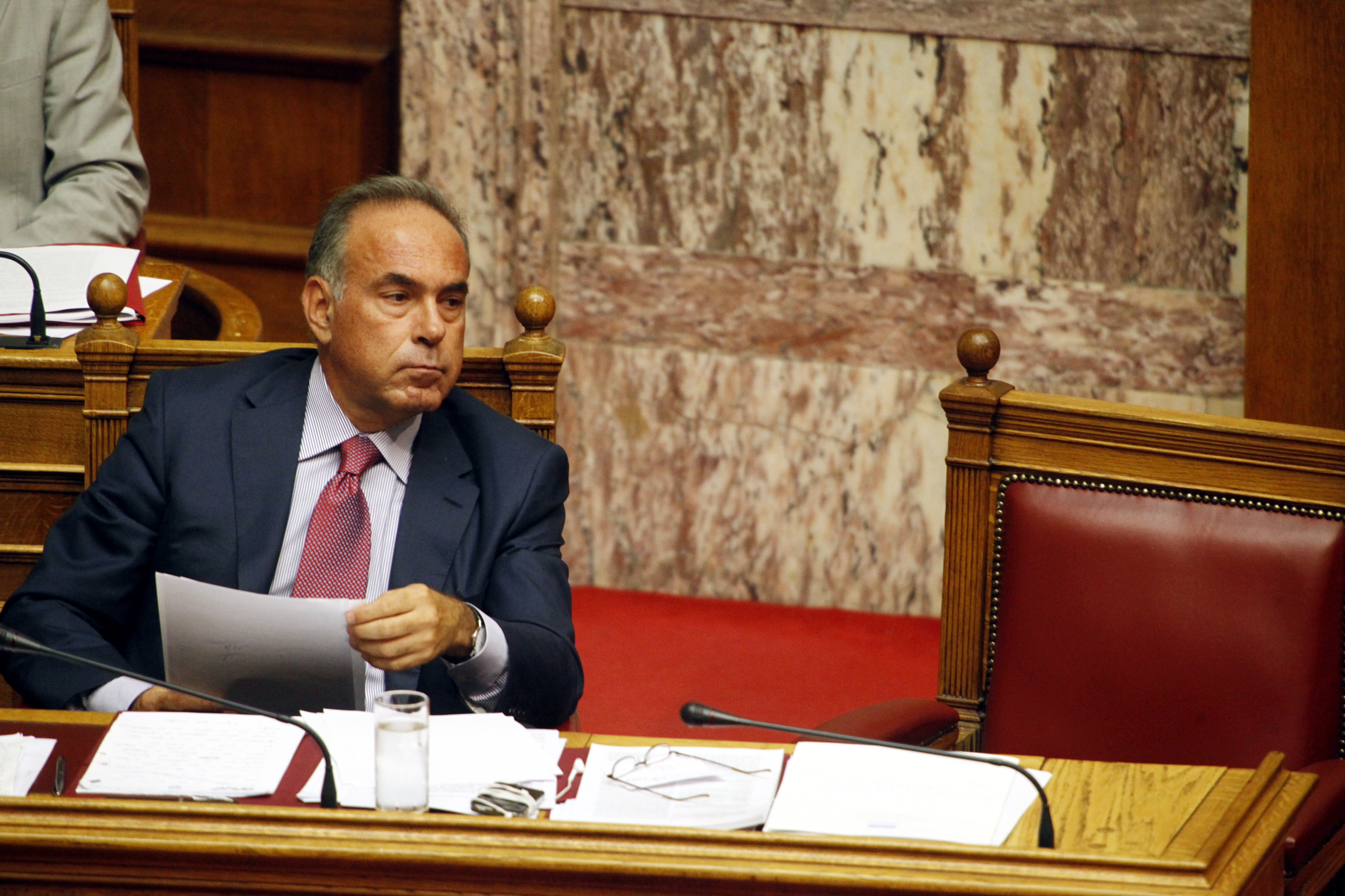 Στην δικαιοσύνη ο υπουργός Παιδείας με εντολή Σαμαρά για ν’ ανοίξουν τα πανεπιστήμια!