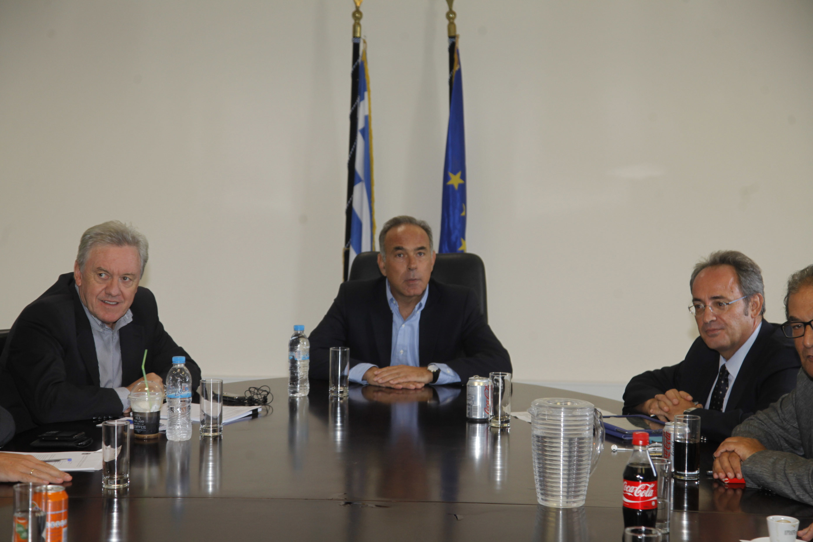 Διαθεσιμότητα σε ΑΕΙ – ΤΕΙ: Λευκή κόλλα από τους πρυτάνεις – Υπουργείο: Θέλετε δεν θέλετε θα βγουν σε διαθεσιμότητα 1.700!